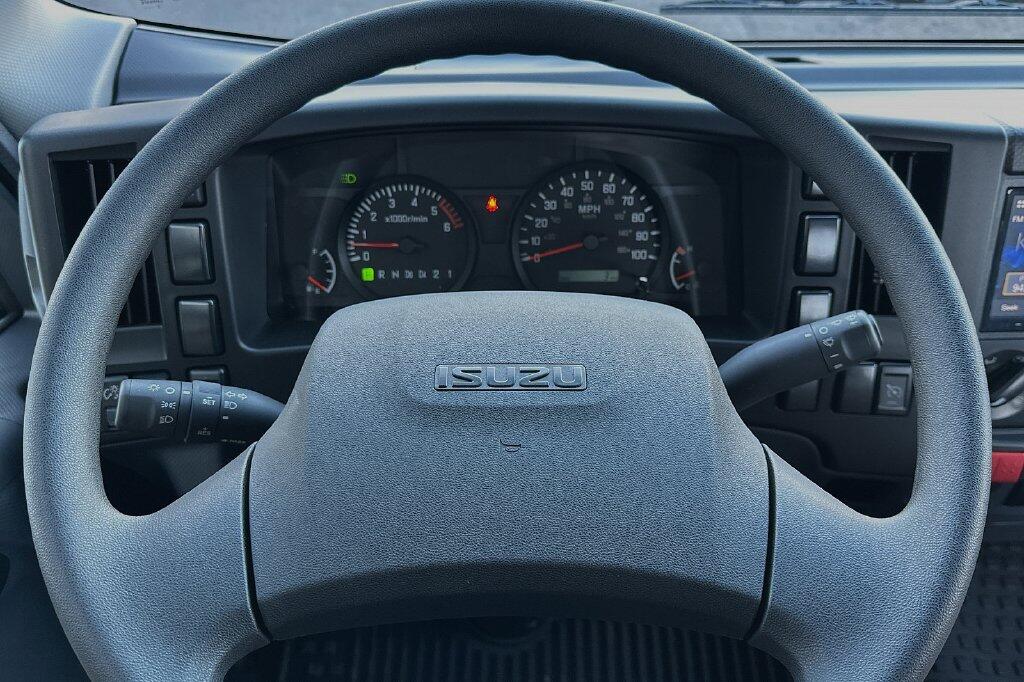 2024 Isuzu NPR HD - Photo 17