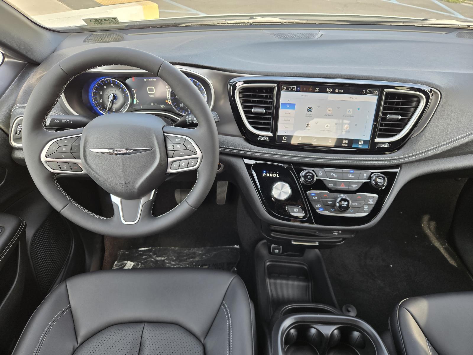 2026 Chrysler Pacifica Select - Photo 6