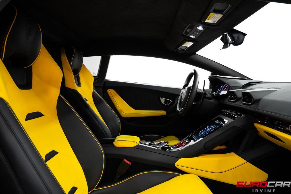 2022 Lamborghini Huracan EVO AWD *FULL ELECTRIC SEATS * FULL MATTE PPF*Image 35