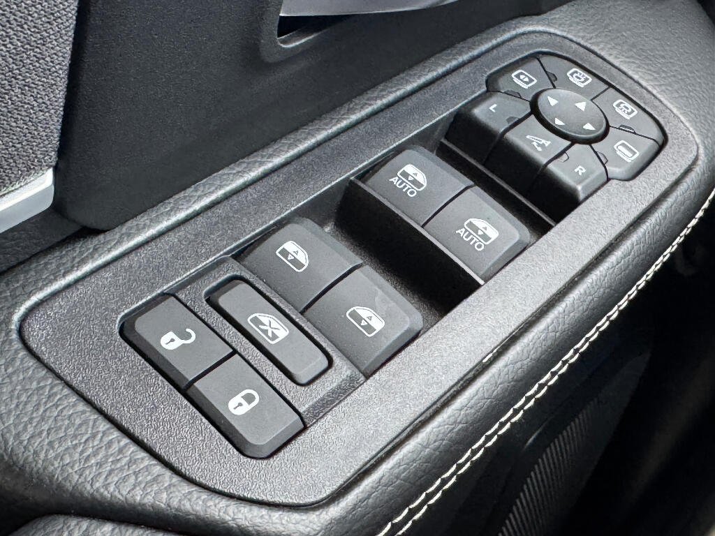 2026 RAM 2500 Big Horn - Photo 19