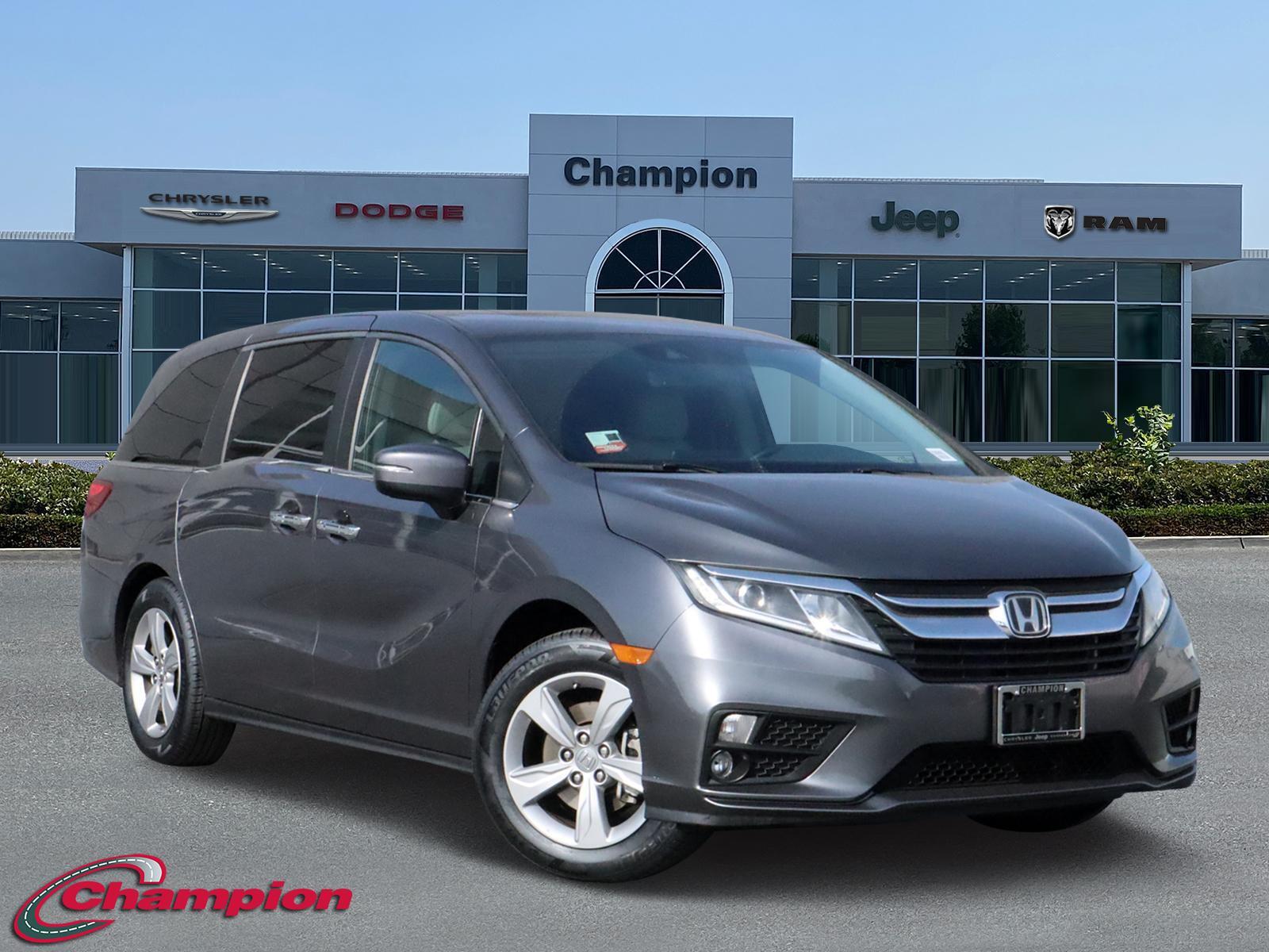 Used 2019 Honda Odyssey EX-L with VIN 5FNRL6H7XKB106852 for sale in Downey, CA