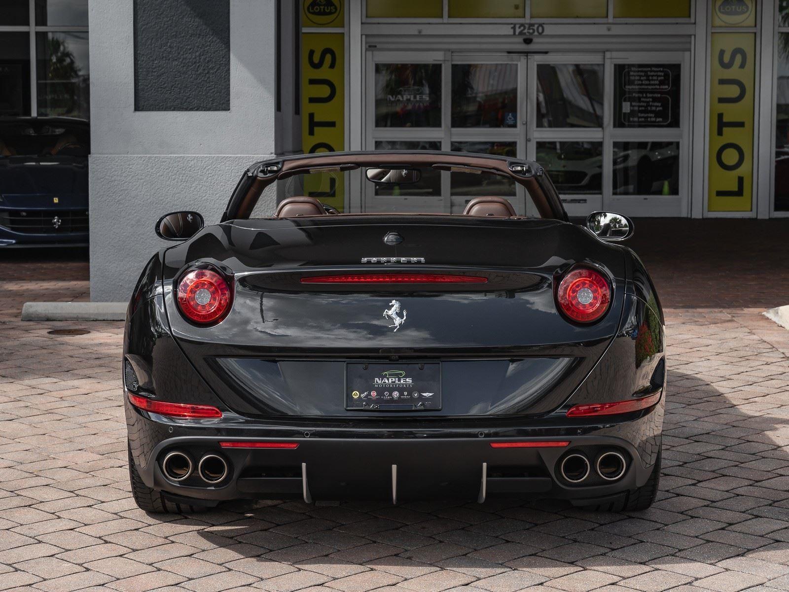 Used 2015 Ferrari California 