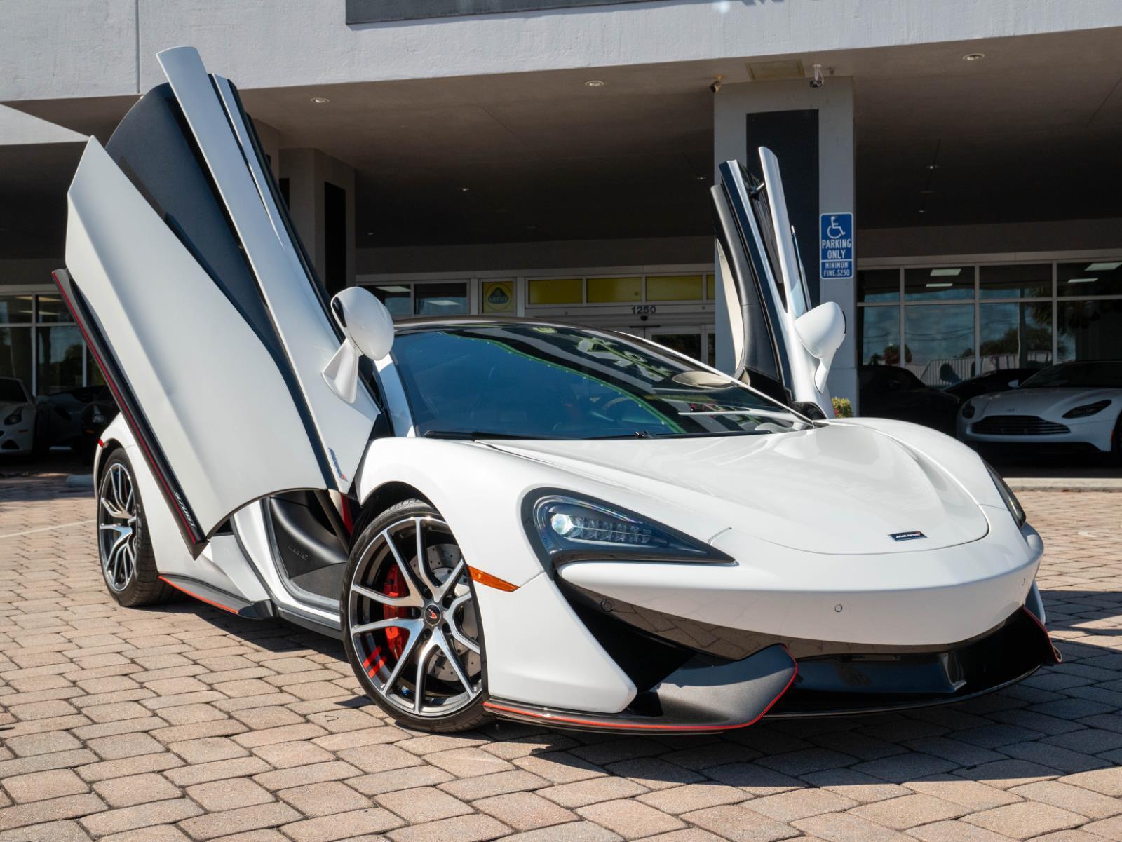 Used 2017 McLaren 570GT 