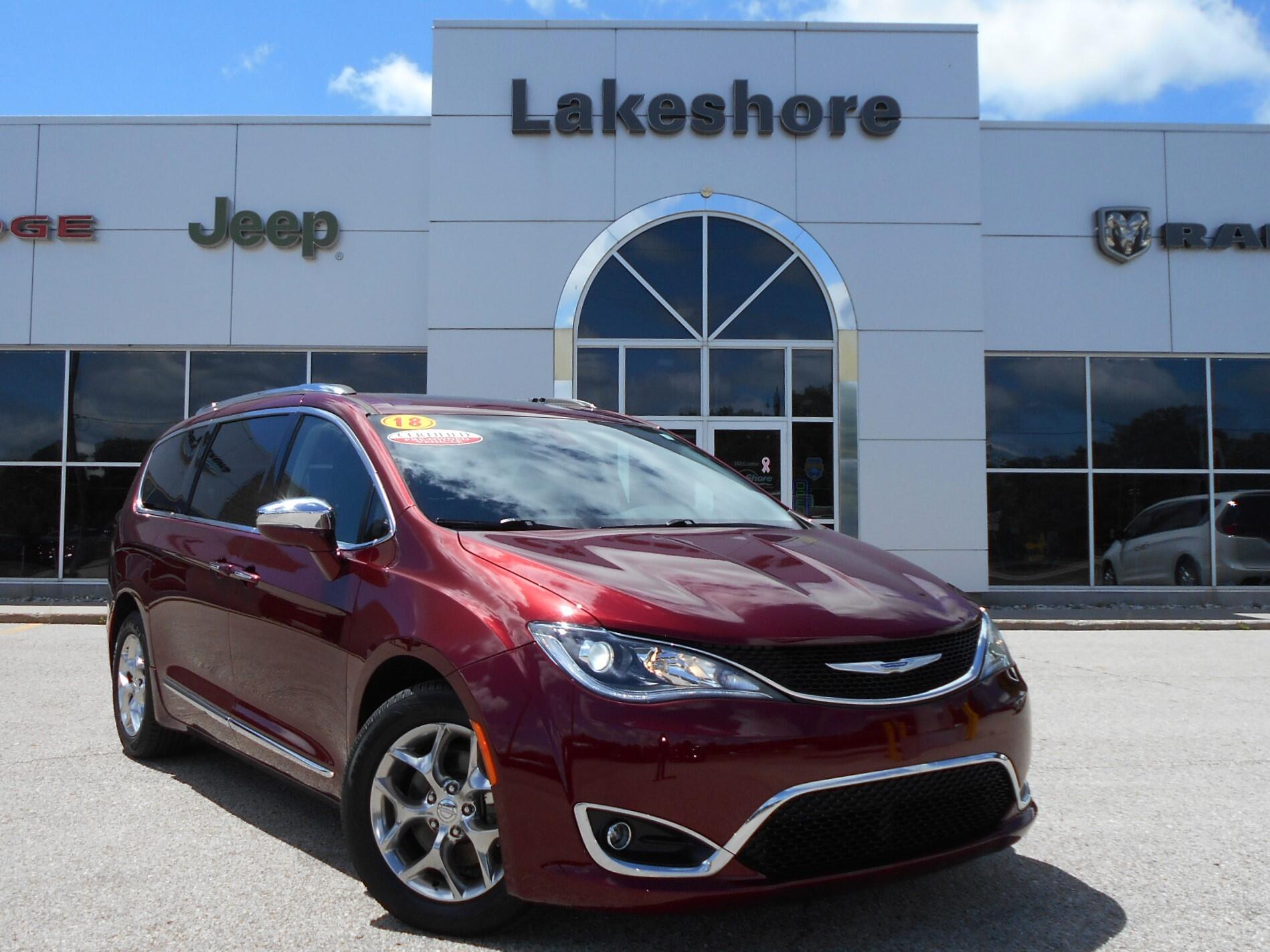 Used 2018 Chrysler Pacifica Limited with VIN 2C4RC1GG6JR310913 for sale in Montague, MI