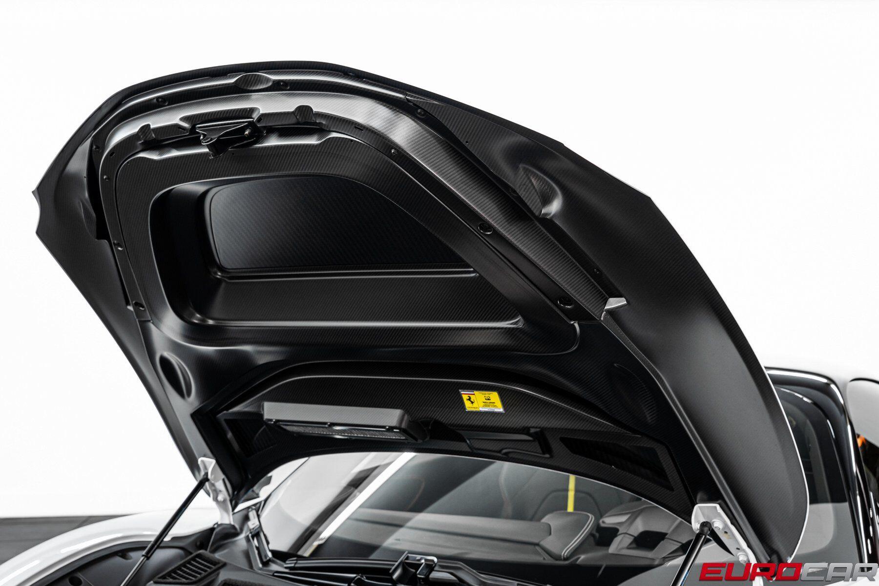 2022 Ferrari SF90 Stradale *SUSPENSION LIFTER * CARBON FIBER OPTIONS*Image 9