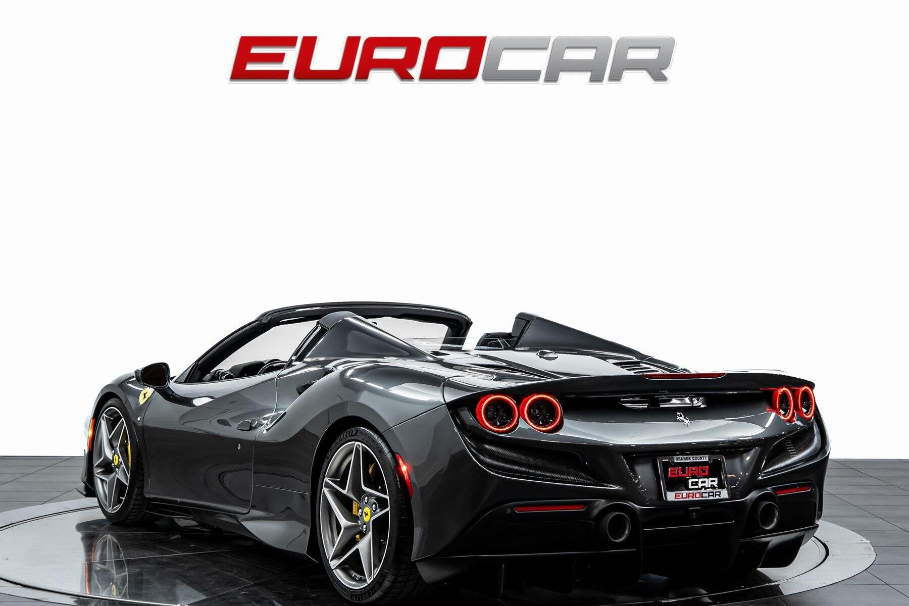 2022 Ferrari F8 Spider *HUGE CARBON OPTIONS * PASSENGER DISPLAY*Image 4