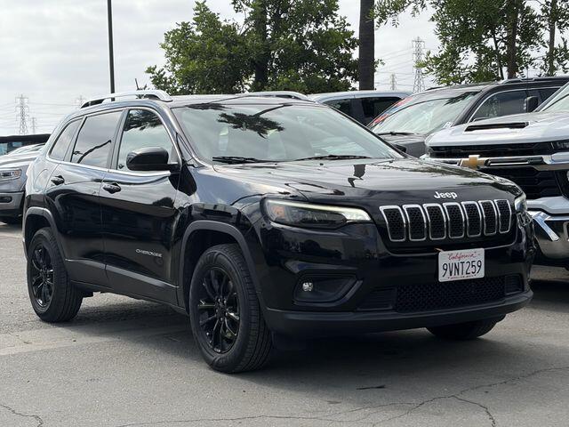 2019 Jeep Cherokee Latitude Plus 4X4's photo