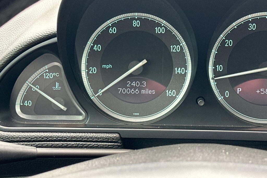 2005 Mercedes-Benz SL-Class SL500 - Photo 24