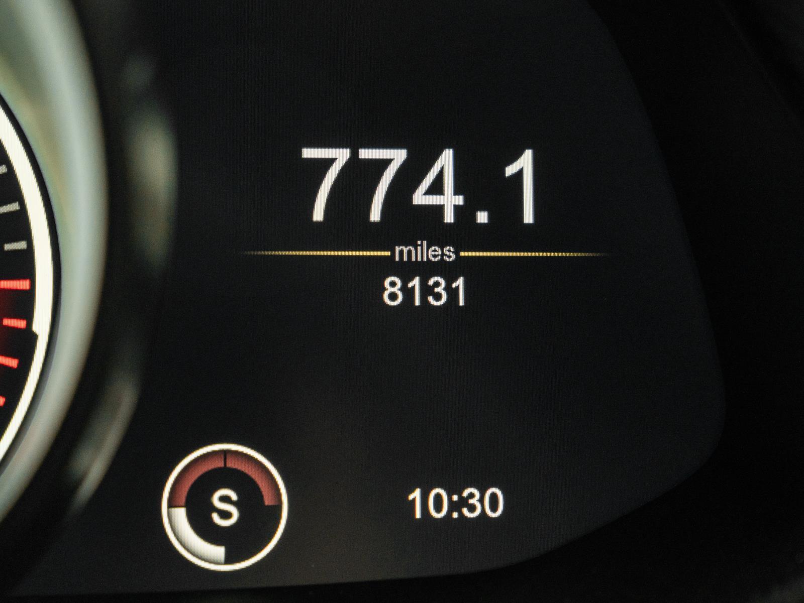 Used 2021 Aston Martin Vantage Roadster