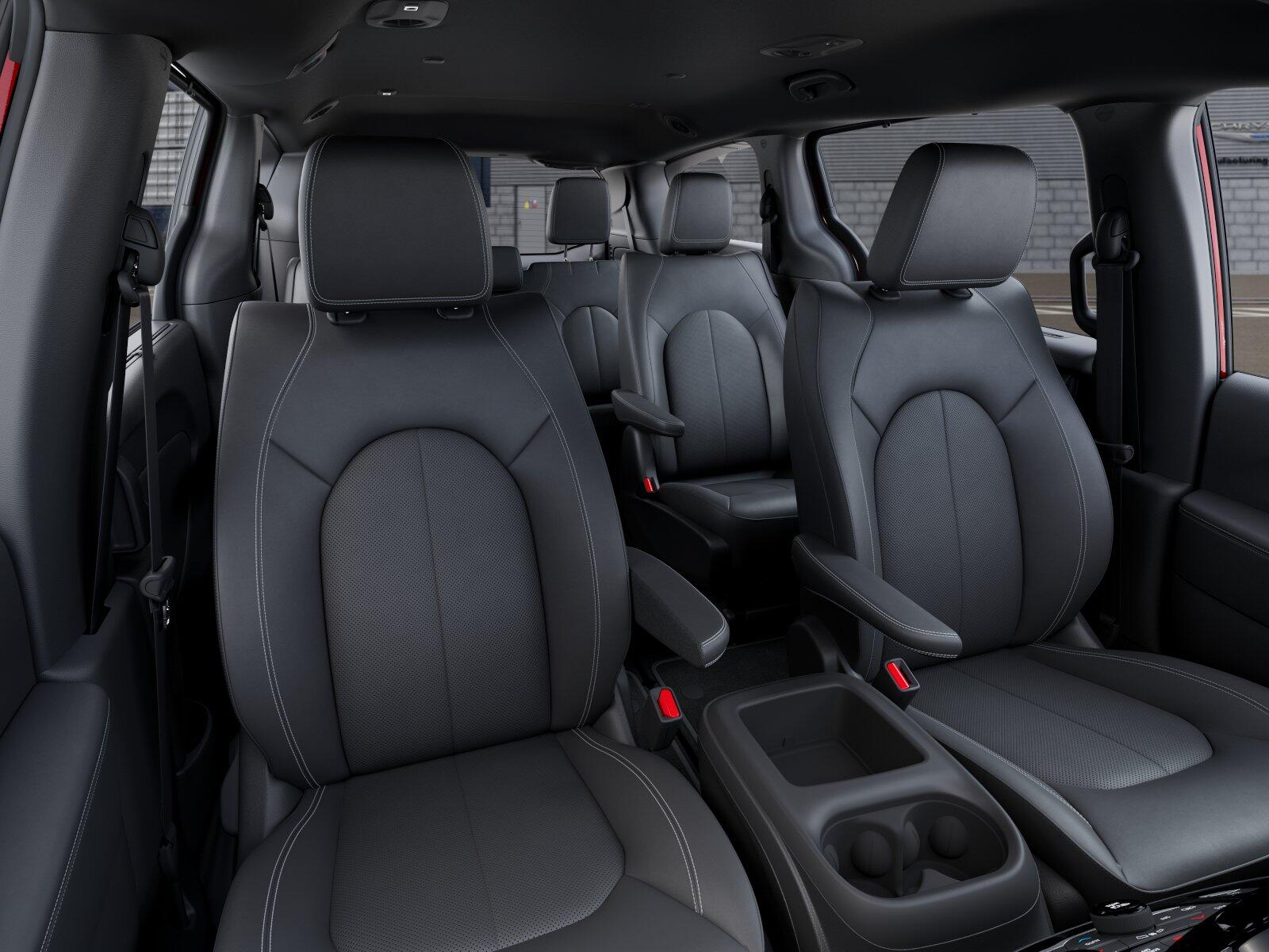2026 Chrysler Voyager LX - Photo 29