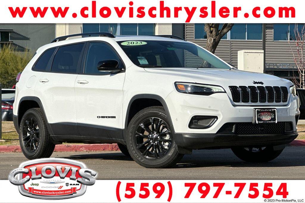 2023 Jeep Cherokee Altitude Lux