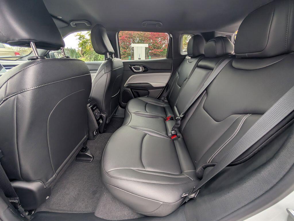 2026 Jeep Compass Limited - Photo 7