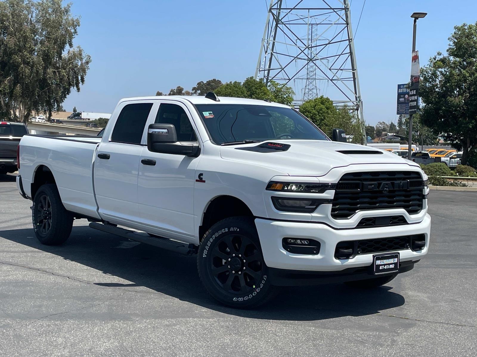 2026 RAM Ram 2500 Pickup Tradesman/Black Express's photo