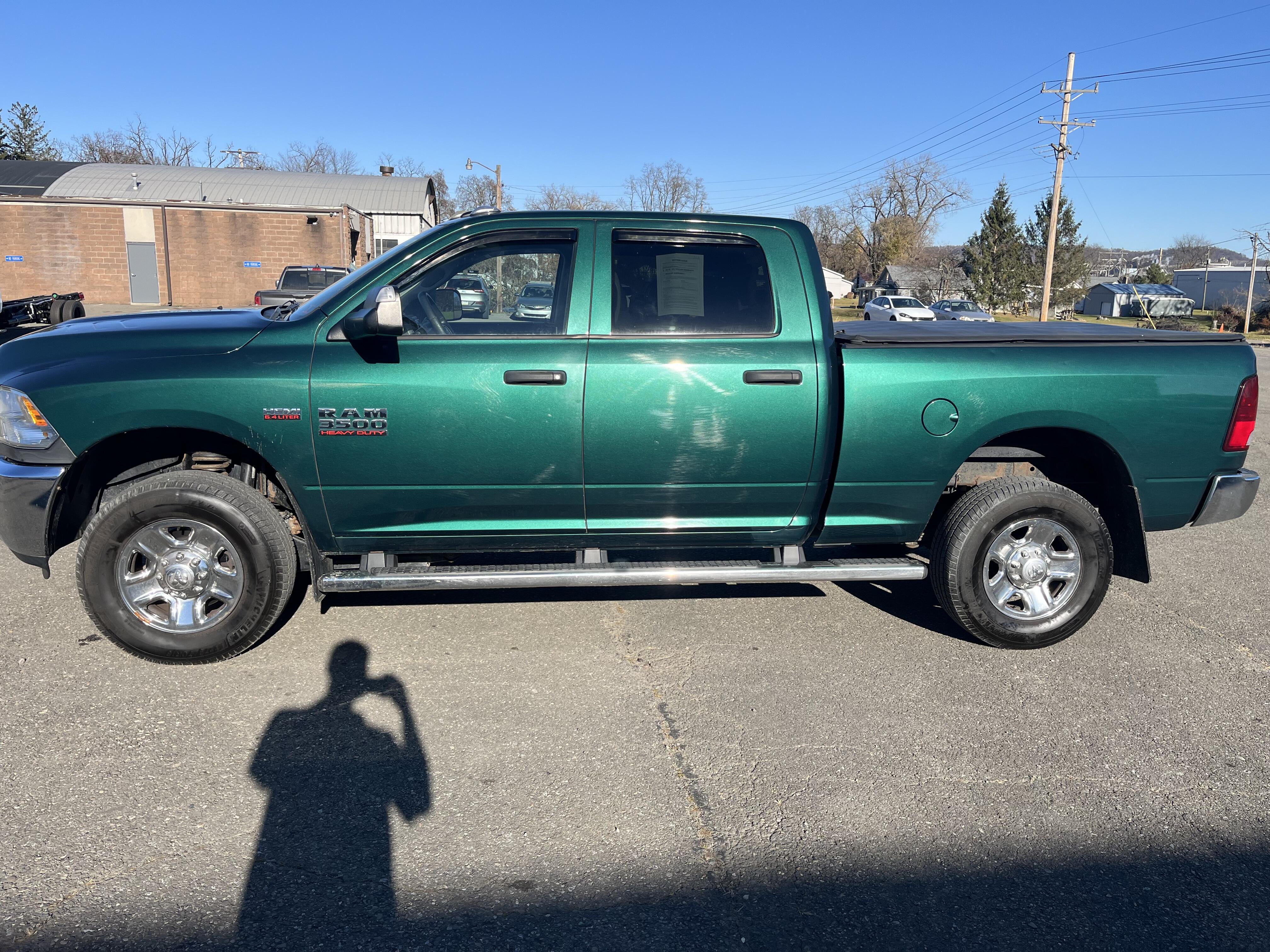 Used 2017 RAM Ram 3500 Pickup Tradesman with VIN 3C63R3CJ3HG643207 for sale in Towanda, PA