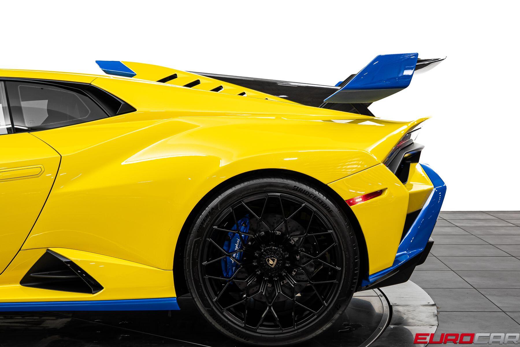 2022 Lamborghini Huracan STO *HUGE CARBON OPTIONS * FRONT LIFT*Image 19