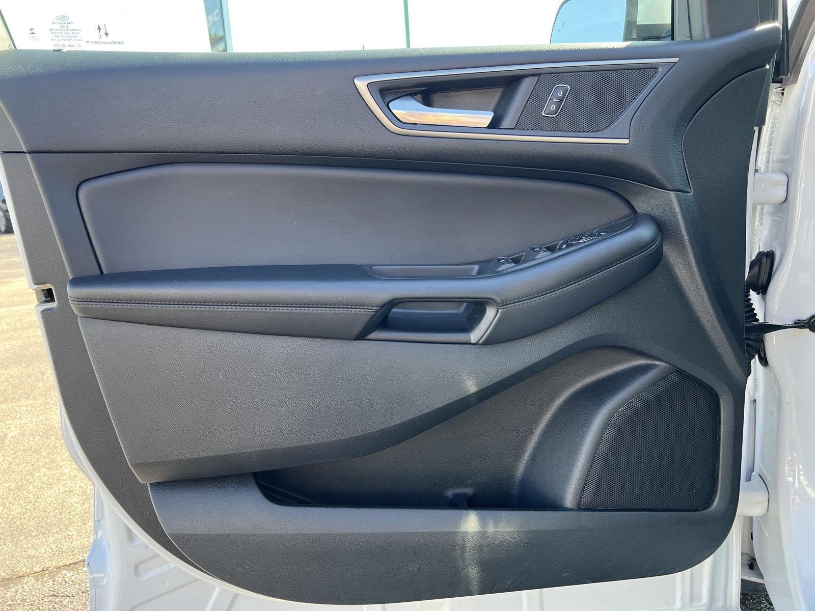 2023 Ford Edge SEL - Photo 12