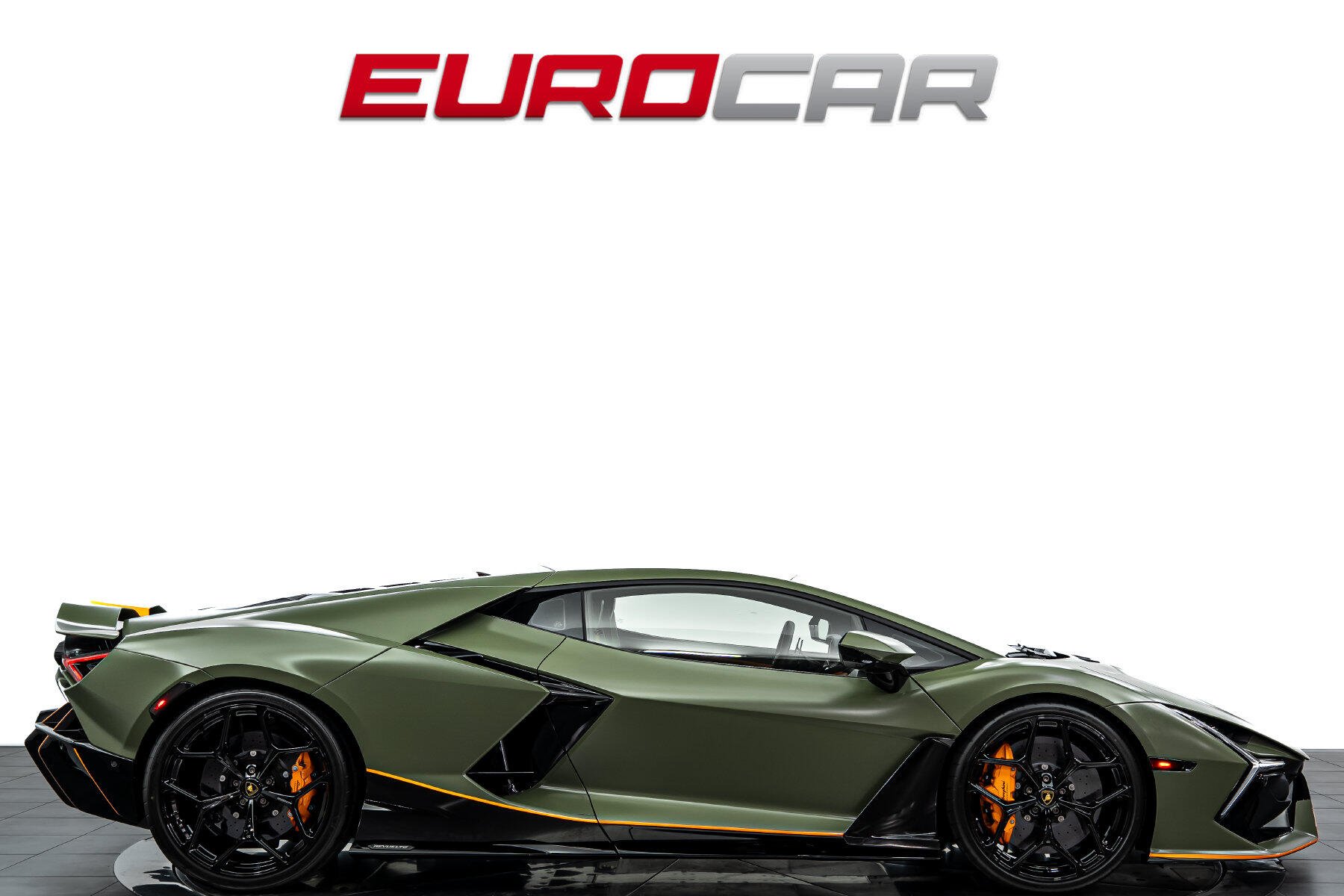 2025 Lamborghini Revuelto *SPECIAL FACTORY PAINT * RARE INTERIOR COLOR*Image 6