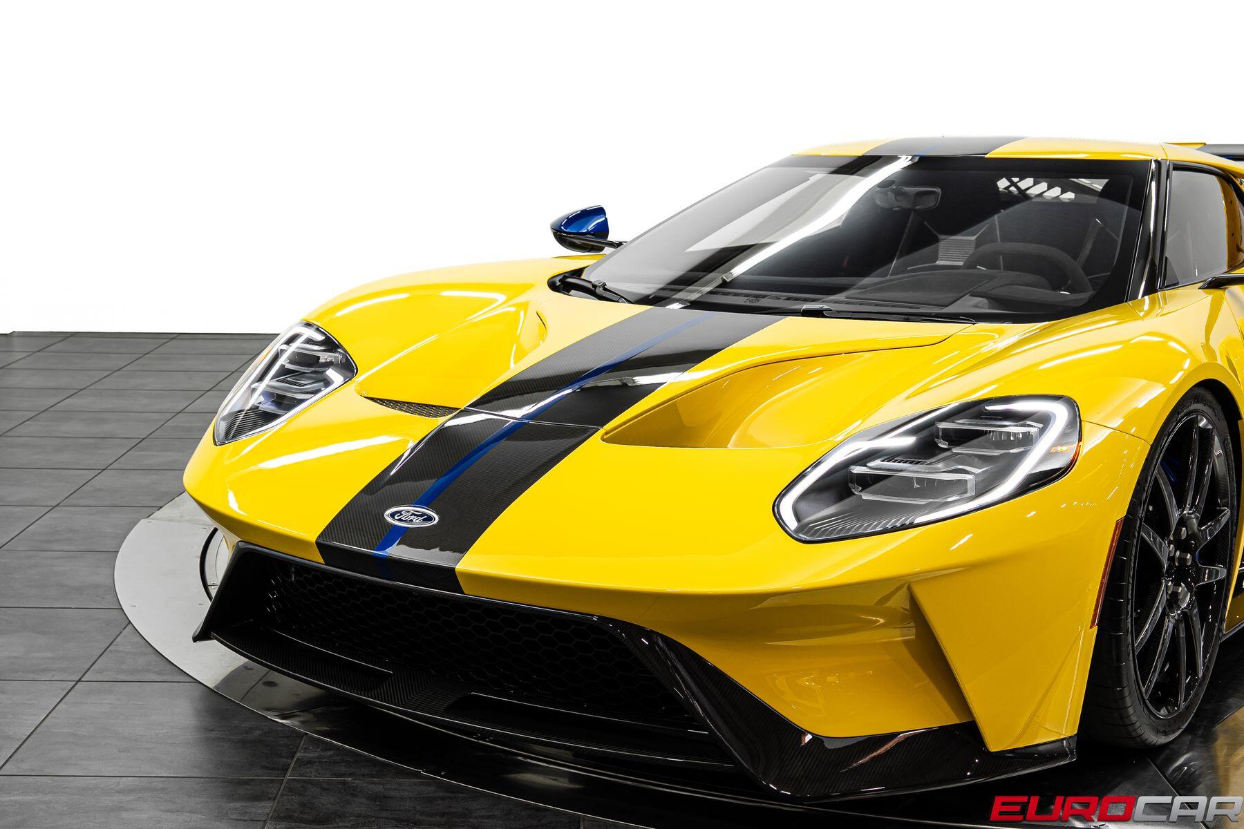 2020 Ford GT *ONLY 213 MILES * CARBON EXTERIOR PACK*Image 17