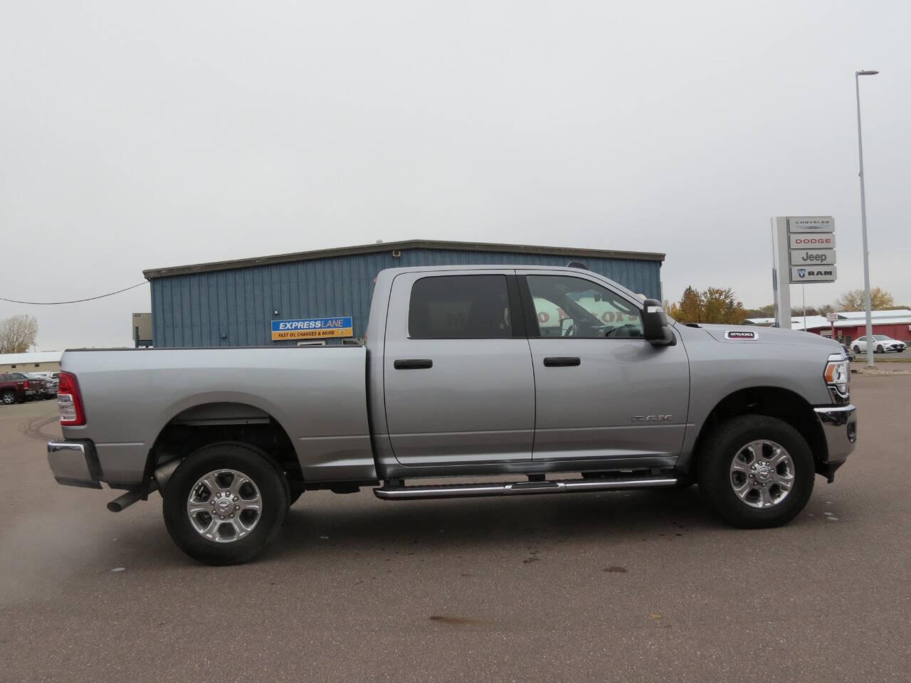 2024 RAM Ram 2500 Pickup Big Horn's photo