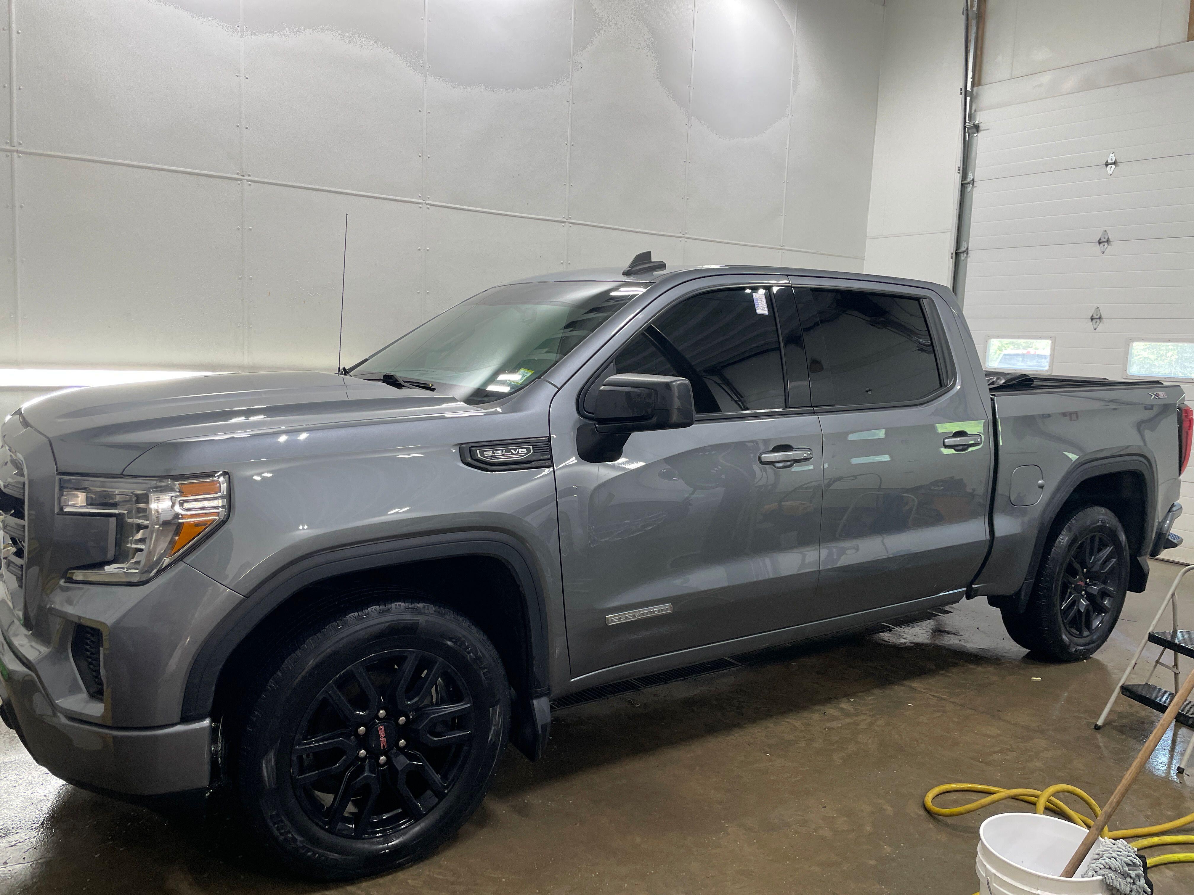 2021 GMC Sierra 4WD Crew Cab Short Box Elevation's photo