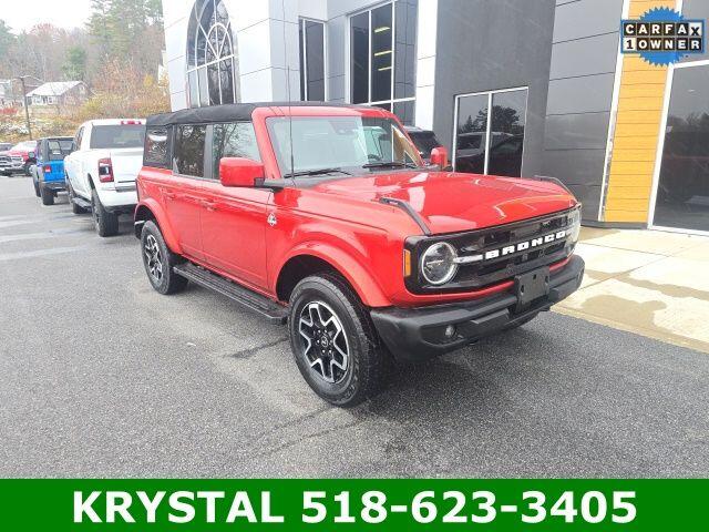 2023 Ford Bronco 4-Door Outer Banks's photo