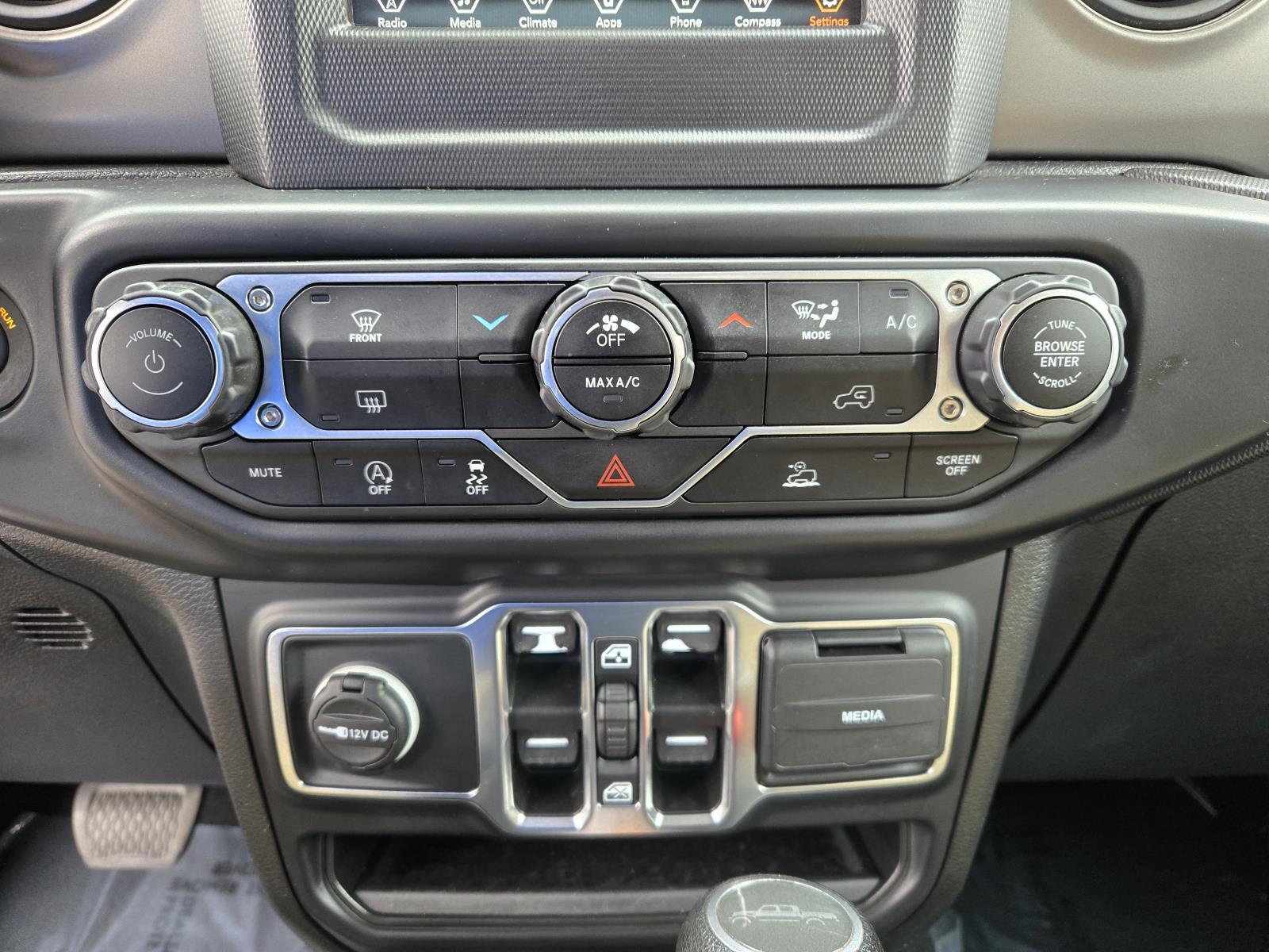 2022 Jeep Gladiator Sport S - Photo 12