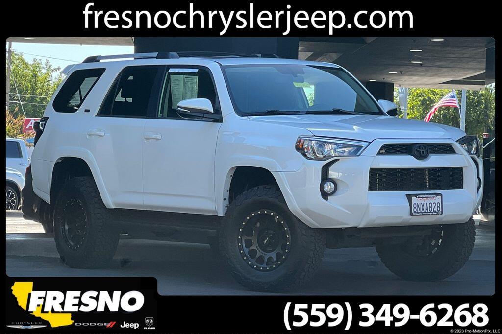 2019 Toyota 4Runner SR5 Premium 4x4 V6's photo