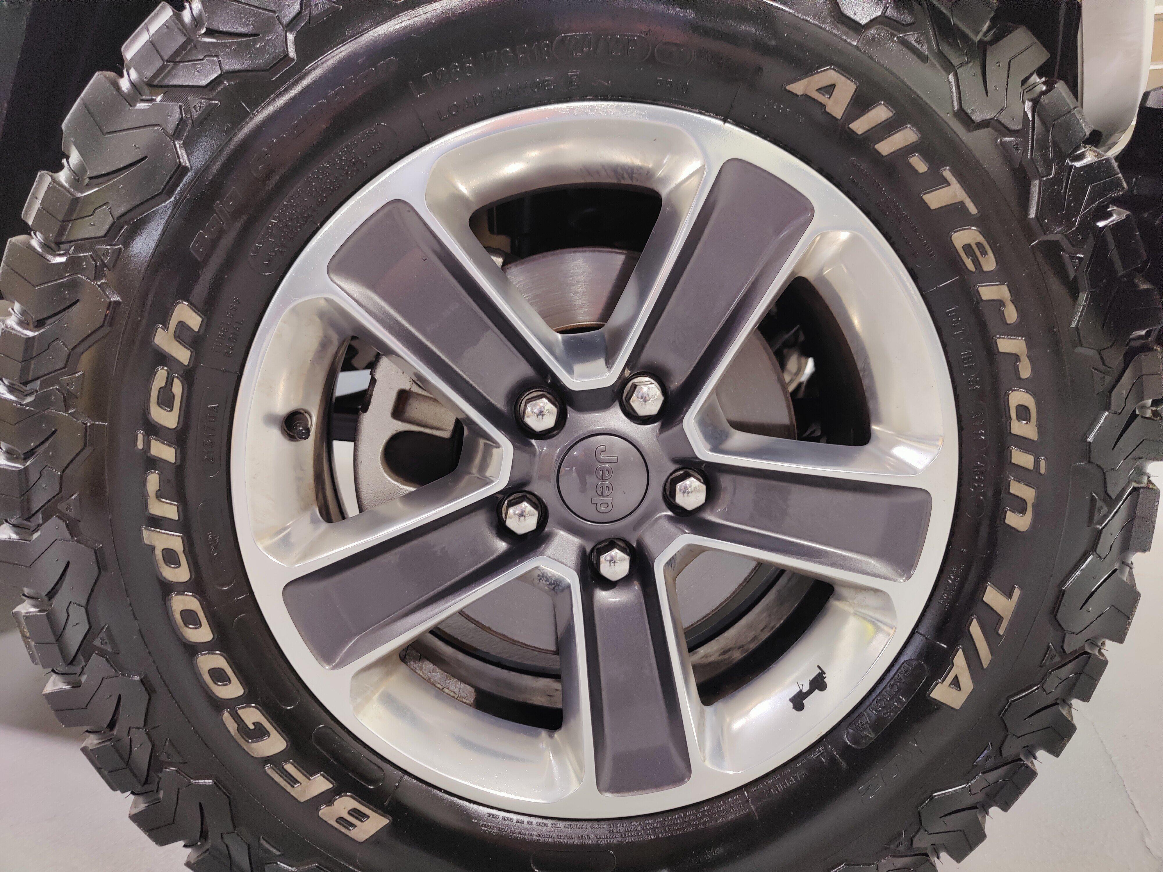 2020 Jeep Wrangler Unlimited Sahara - Photo 24