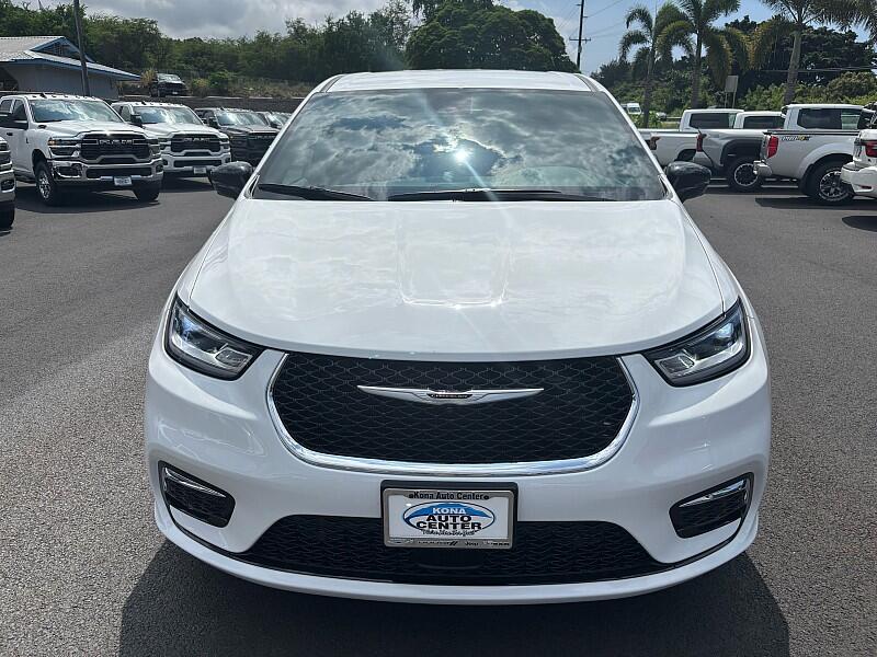 2025 Chrysler Pacifica Select - Photo 8