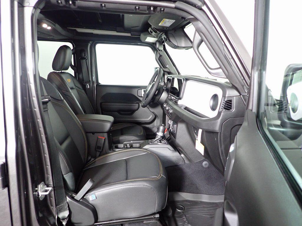 2025 Jeep Wrangler 4-Door Sport S - Photo 31