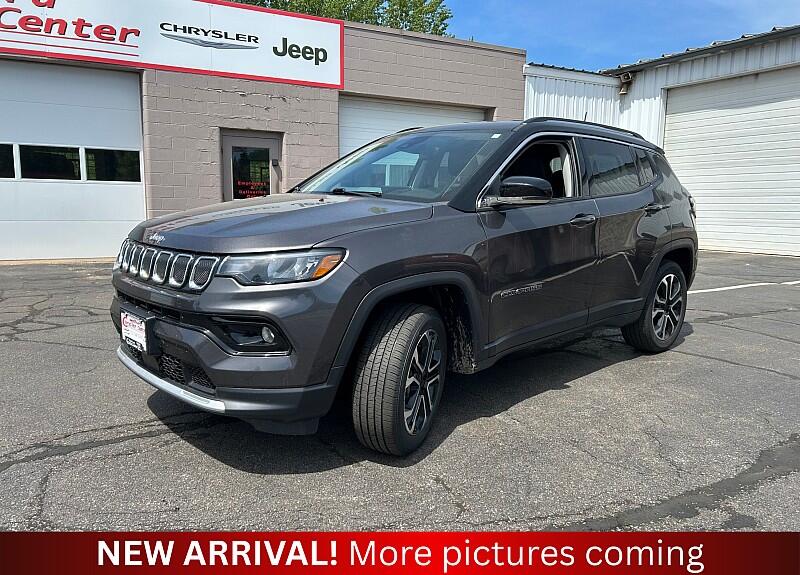 2022 Jeep Compass Limited 4X4's photo