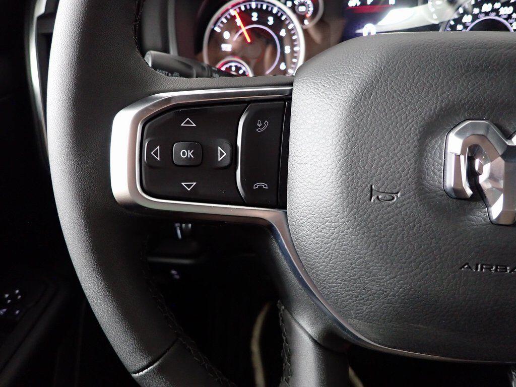 2025 RAM 1500 Big Horn/Lone Star - Photo 24