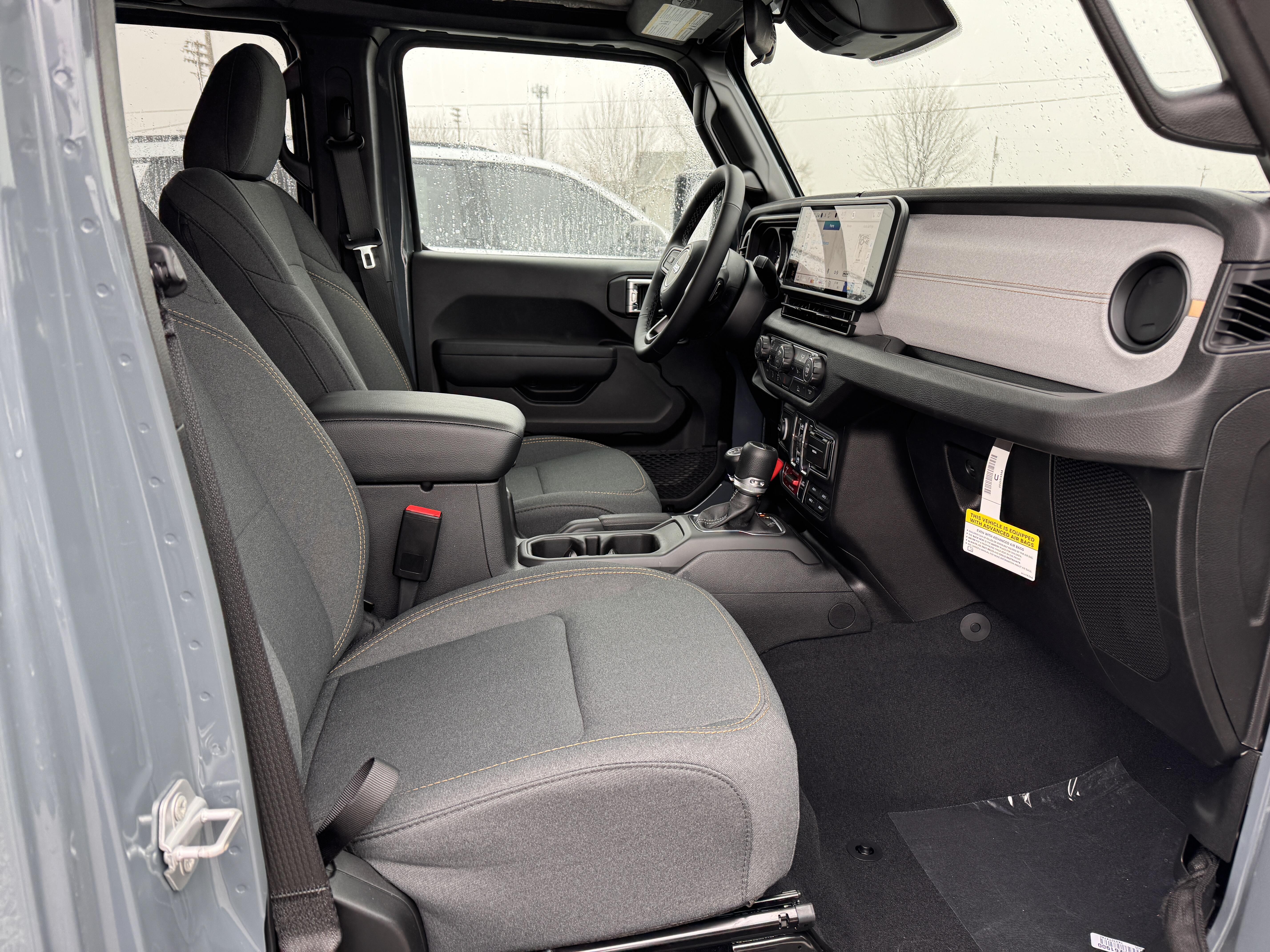 2026 Jeep Gladiator Willys - Photo 25