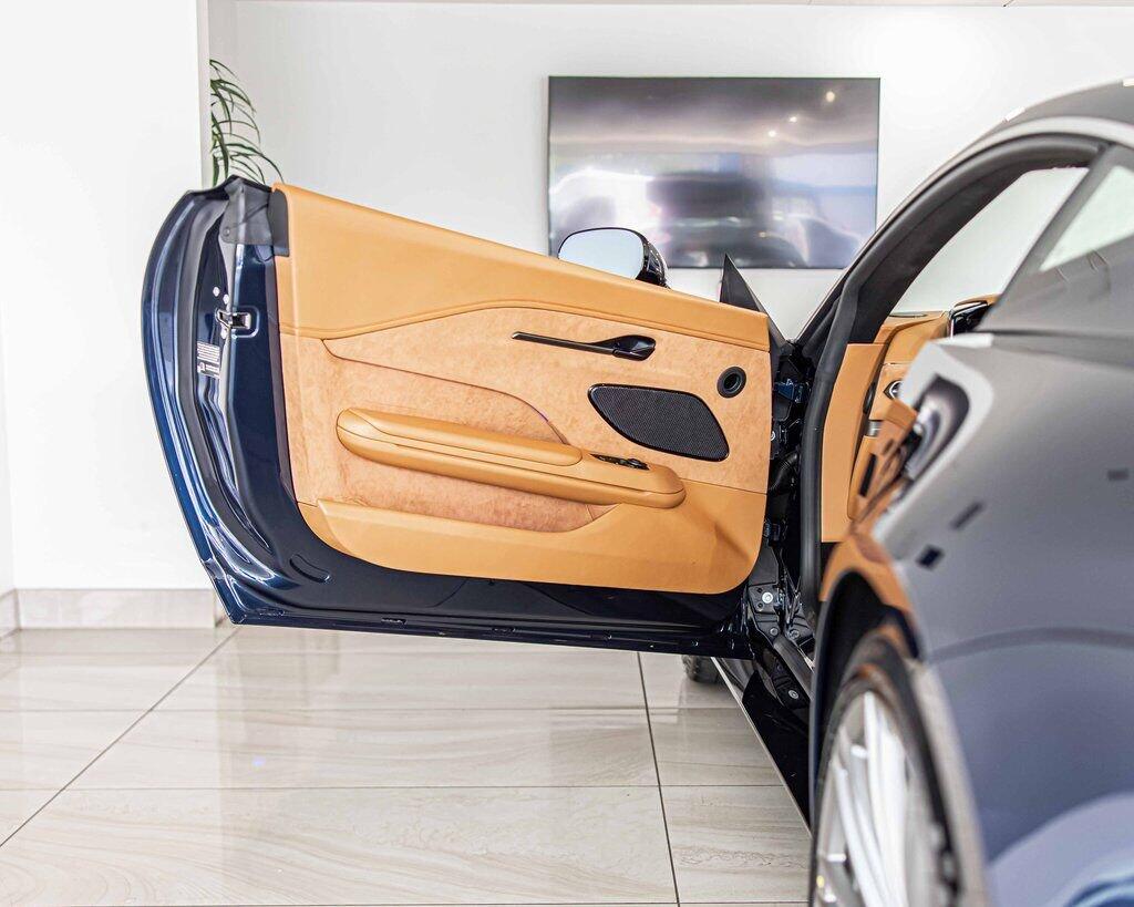 2026 Aston Martin Vantage Base - Photo 32