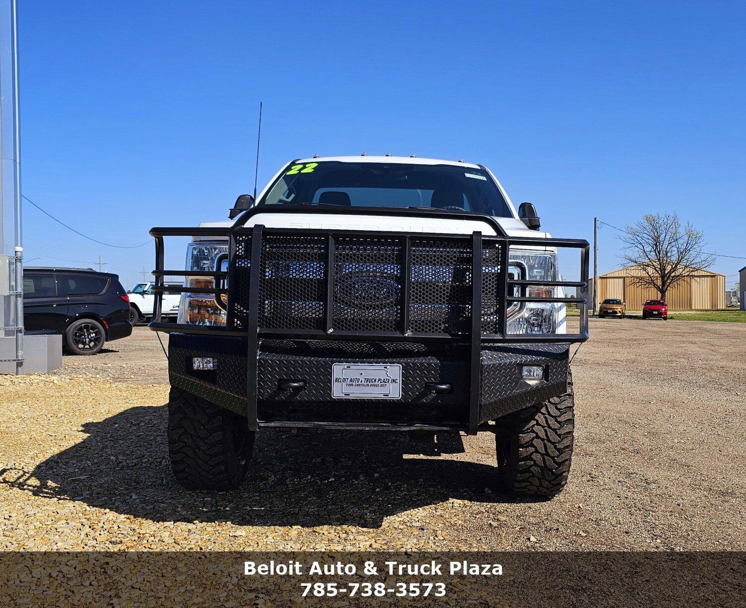 Used 2022 Ford F-350 Super Duty XLT with VIN 1FTRF3BT3NEF25644 for sale in Beloit, KS