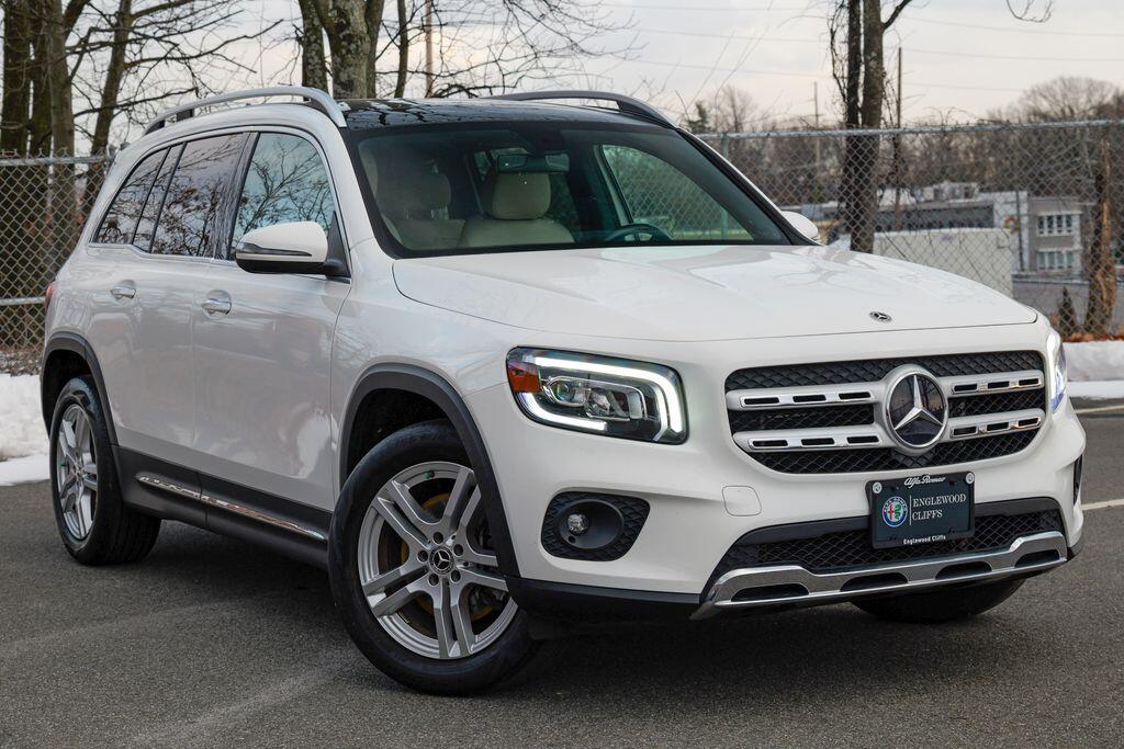 2021 Mercedes-Benz GLB Base's photo