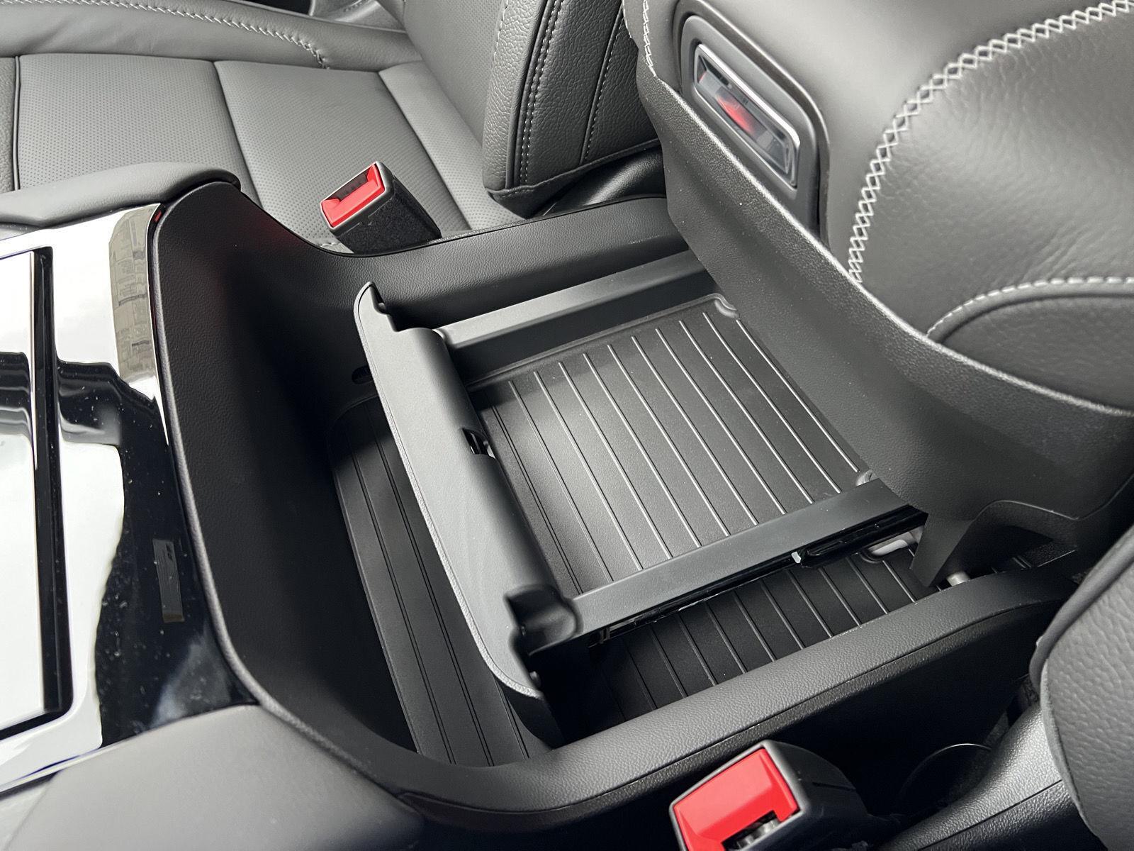 2026 GMC Yukon Denali - Photo 42