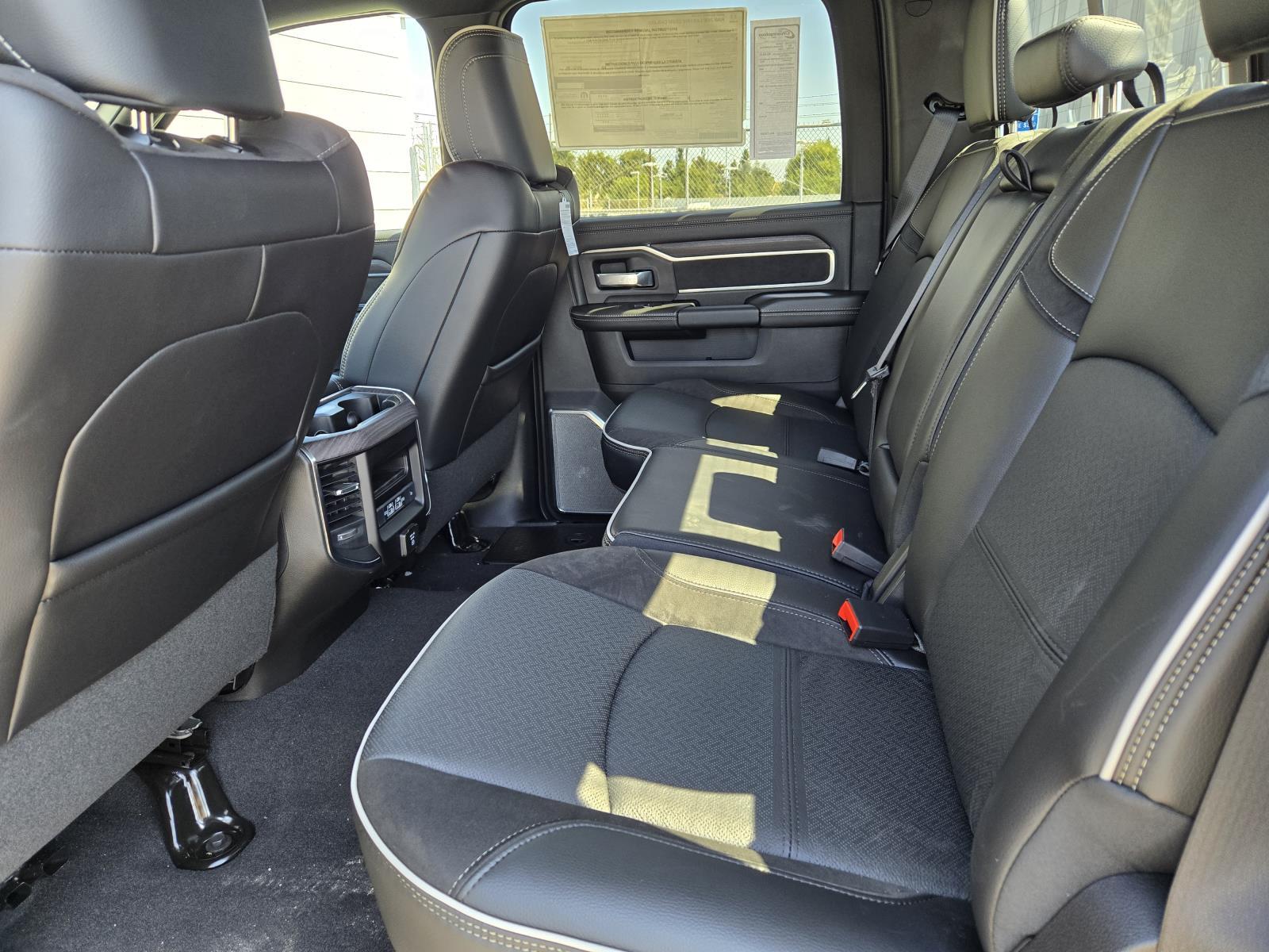 2025 RAM 2500 Laramie - Photo 26