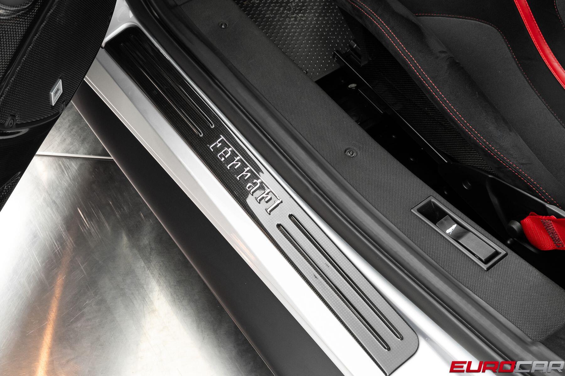 2020 Ferrari 488 Pista *HUGE CARBON INTERIOR OPTIONS * SUSPENSION LIFTER*Image 45