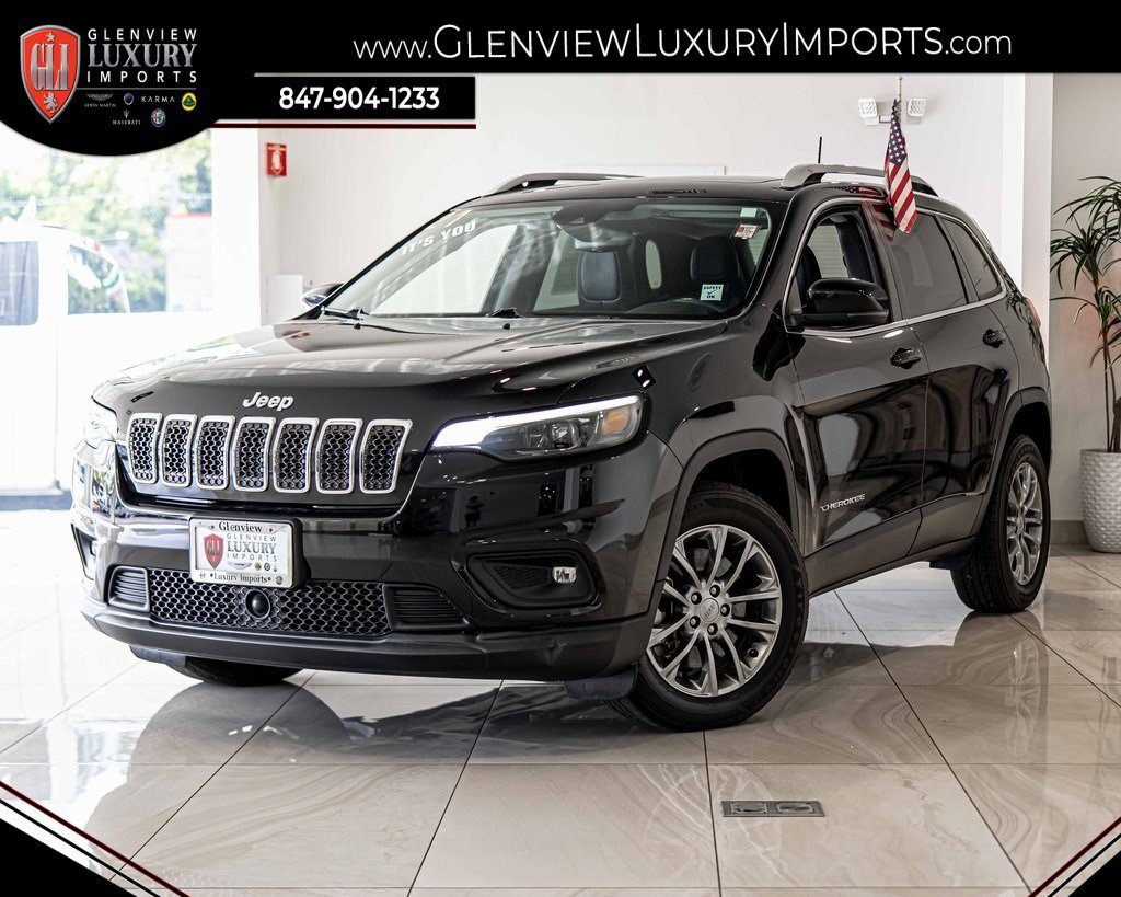 Used 2021 Jeep Cherokee Latitude Lux with VIN 1C4PJLMX8MD130921 for sale in Glenview, IL