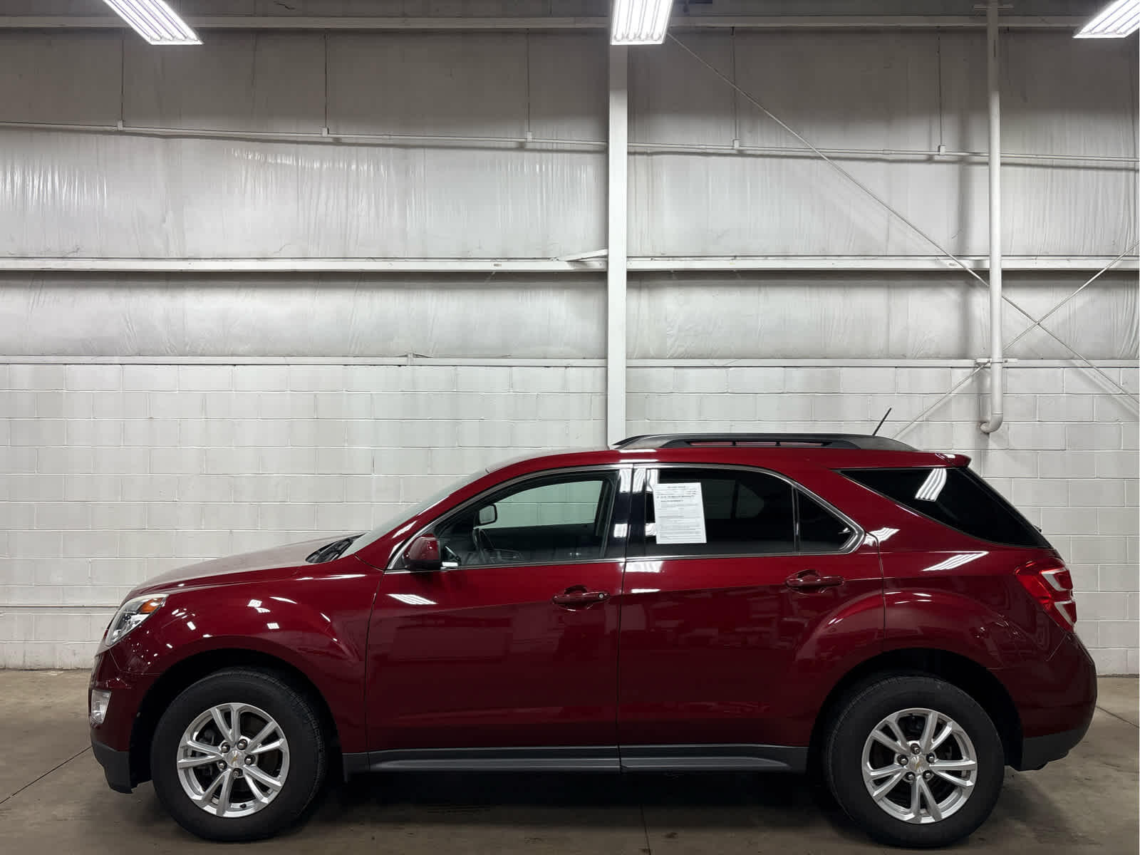 Used 2017 Chevrolet Equinox LT with VIN 2GNALCEK7H6195600 for sale in Wilmington, OH