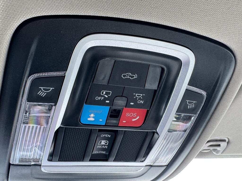 2026 RAM 1500 Laramie - Photo 16