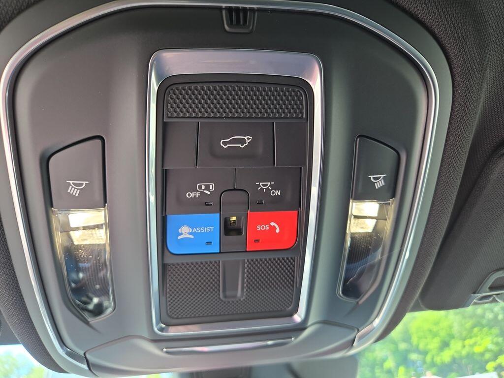 2026 Jeep Grand Cherokee Laredo - Photo 32