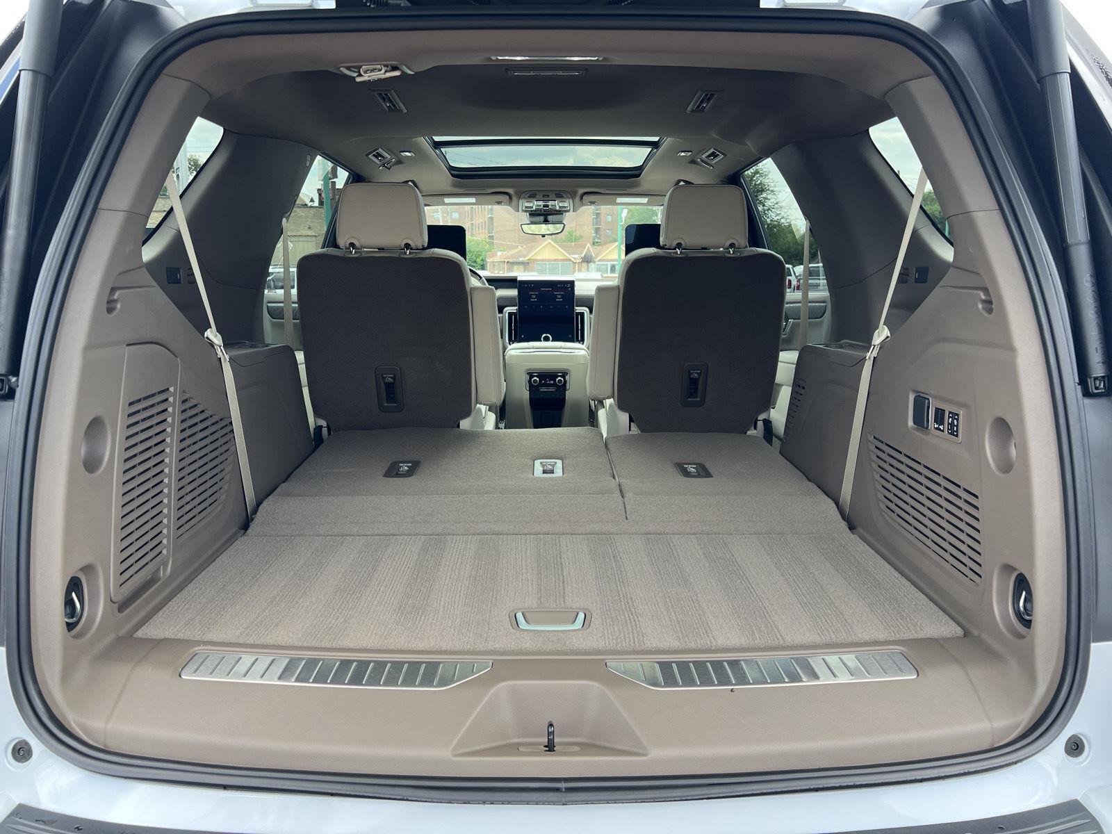 2026 GMC Yukon Denali - Photo 57