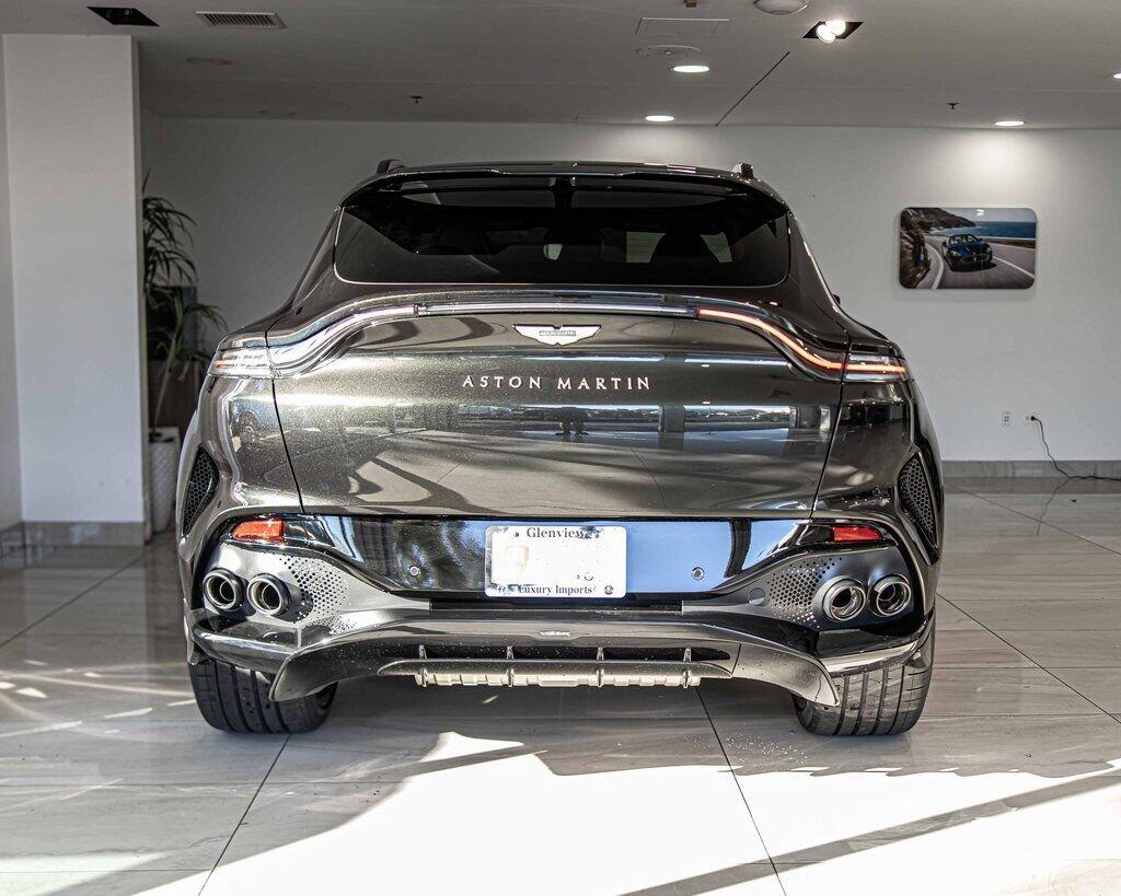 2026 Aston Martin DBX 707 - Photo 13