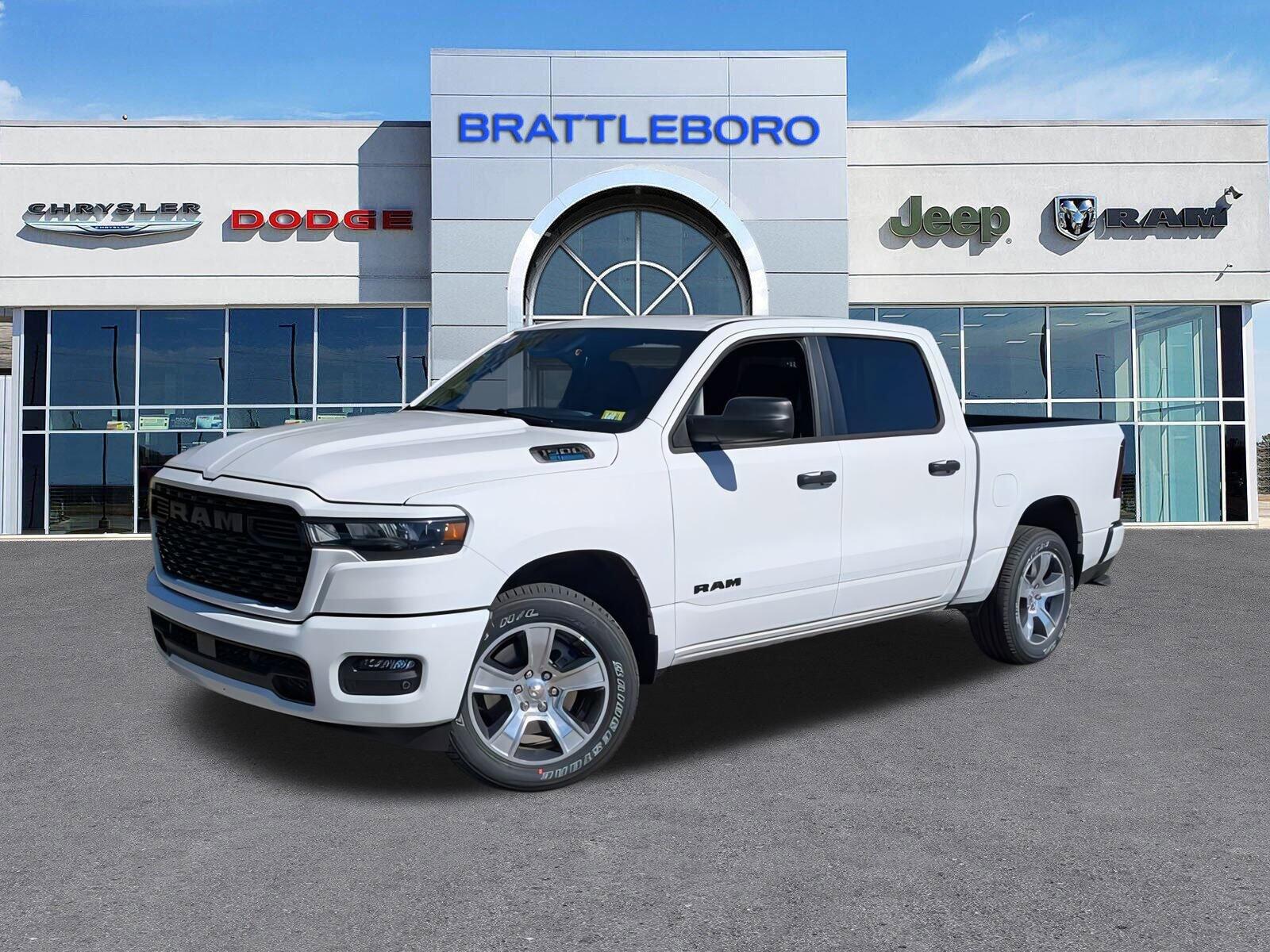 2025 RAM 1500 Tradesman Crew Cab 4x4 5'7' Box
