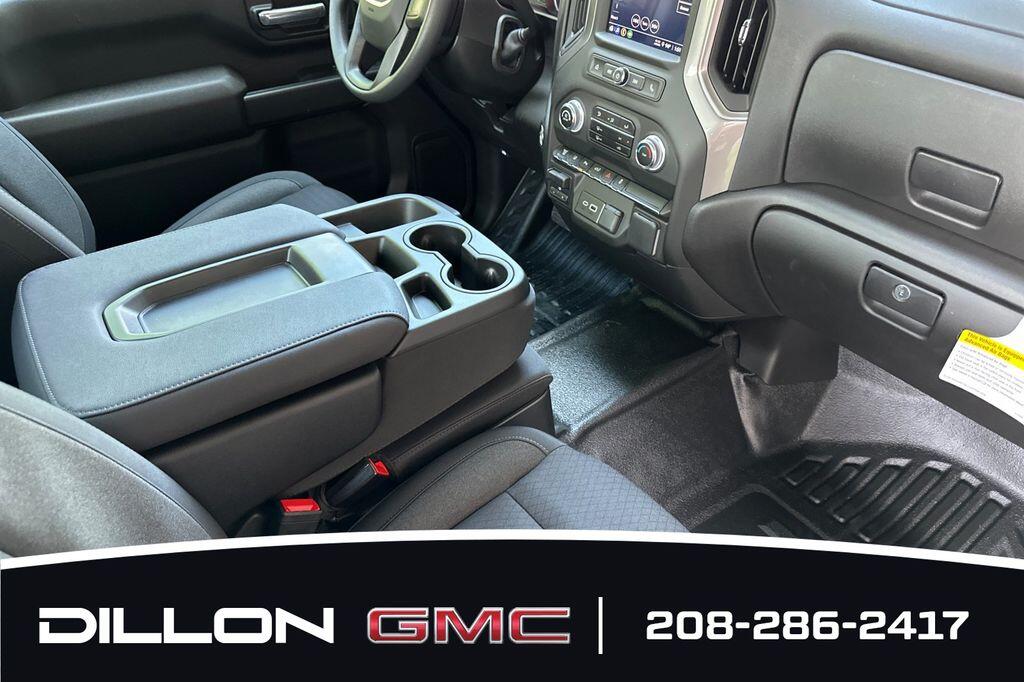 2025 GMC Sierra 2500HD Pro - Photo 9