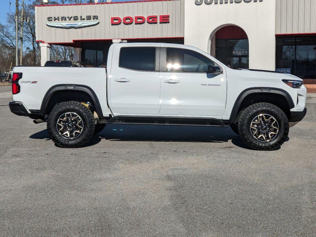 Used 2024 Chevrolet Colorado ZR2 with VIN 1GCPTFEK9R1209652 for sale in Meridian, MS