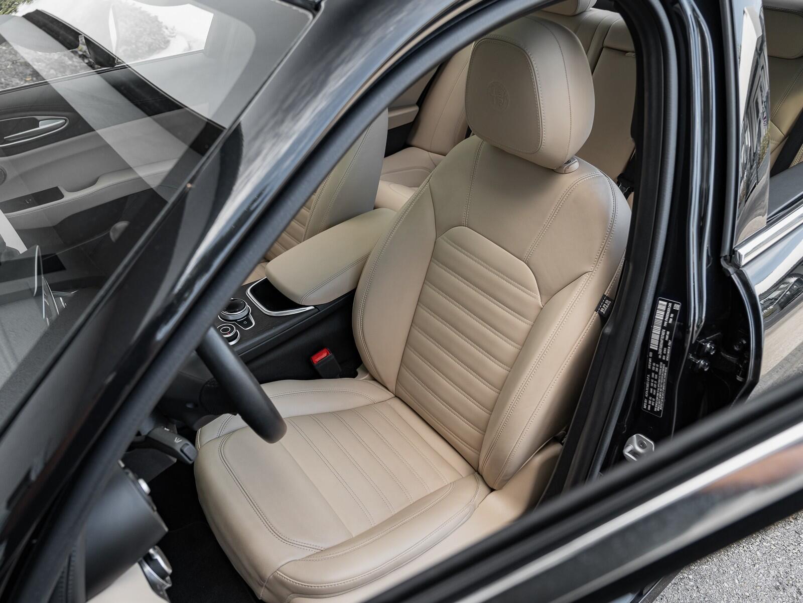 Used 2023 Alfa Romeo Giulia Lusso