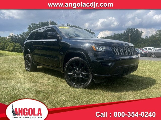 Used 2022 Jeep Grand Cherokee WK Laredo X with VIN 1C4RJFAG2NC148675 for sale in Angola, IN